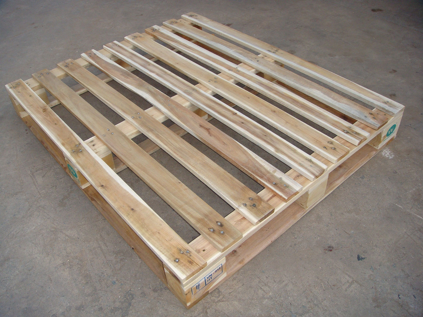 Pallet xuất khẩu 100x120x14.8 cm