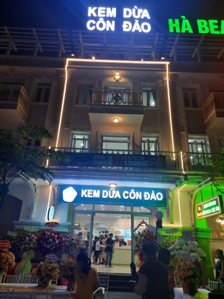 Đèn Led chữ nổi