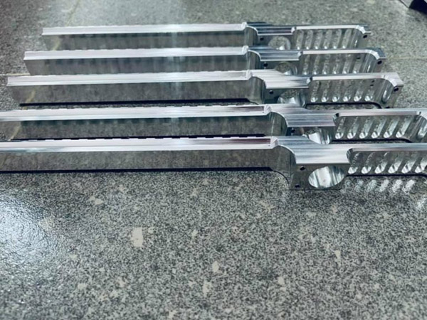 Gia công cơ khí chính xác