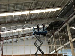Quét mạng nhện nhà xưởng