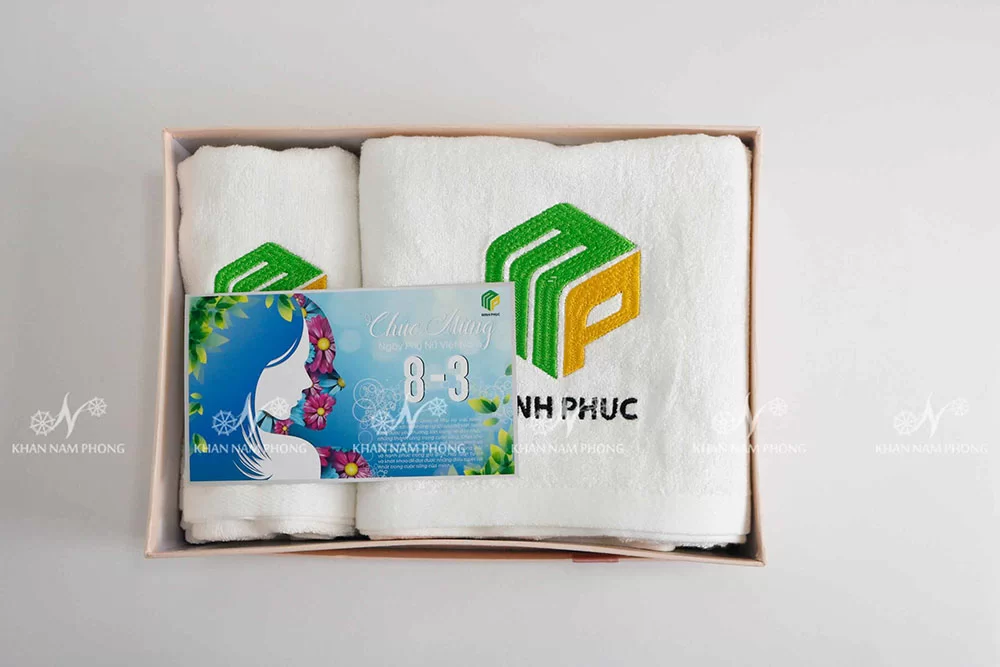 Khăn tay quà tặng