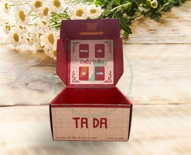 In hộp giấy bồi sóng TADA