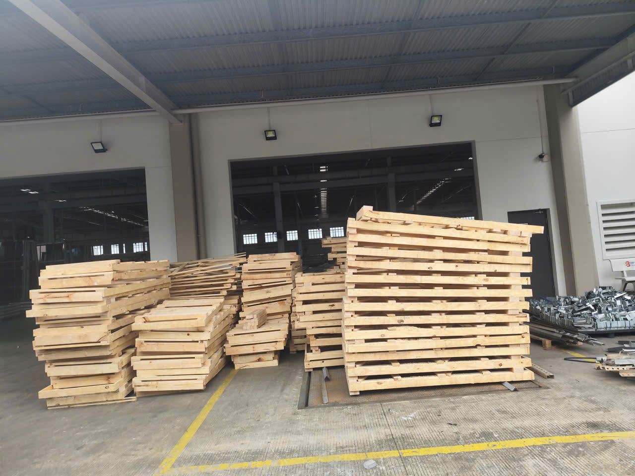 Dịch vụ đóng kiện gỗ thưa