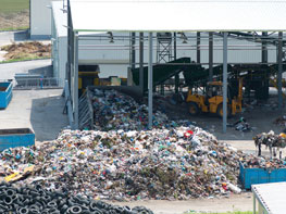 Xử lý và tiêu hủy rác thải công nghiệp