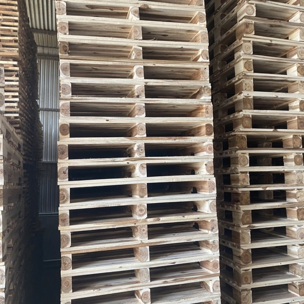 Pallet gỗ xuất khẩu