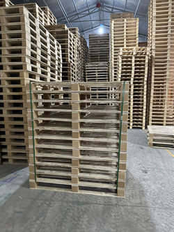 Pallet gỗ