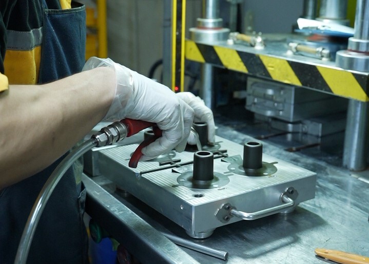 Thiết kế gia công khuôn mẫu sáp