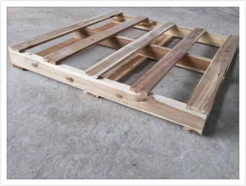 Pallet gỗ