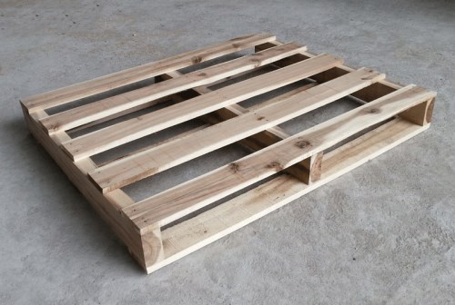 Pallet gỗ