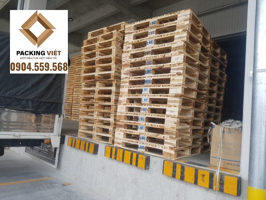 Pallet gỗ