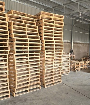 Pallet gỗ