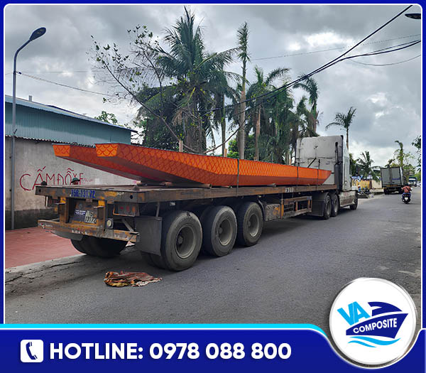 Thuyền đua Composite