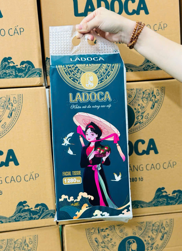 Giấy rút treo tường Ladoca