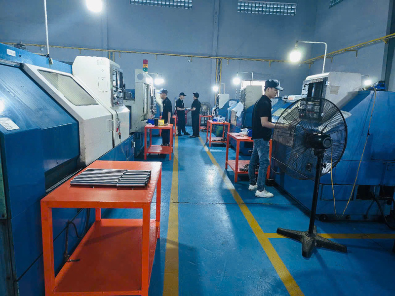 Hình ảnh máy móc công ty Tiến Huy