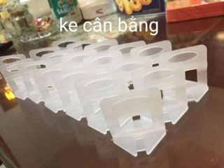 Ke cân bằng gạch