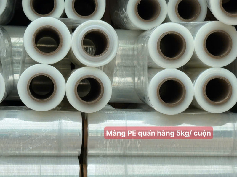 Màng PE quấn hàng công nghiệp