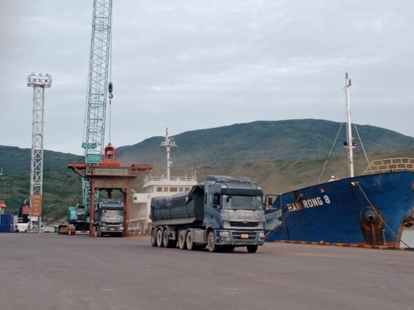 Vận tải container