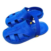 Dép sục tĩnh điện có quai màu xanh