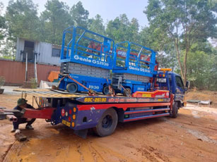 Dịch vụ cho thuê xe nâng người cắt kéo boom lift