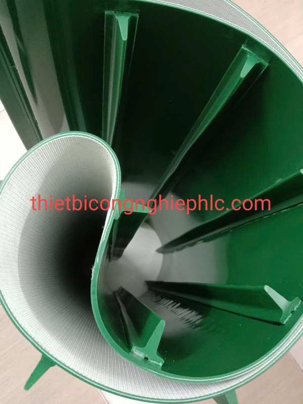 Băng tải PVC dán gờ