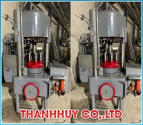 Máy ghép nắp lon