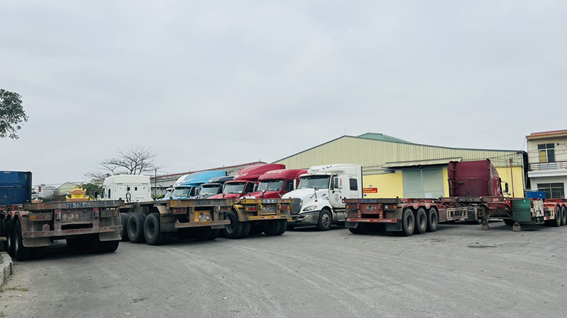 Vận tải container