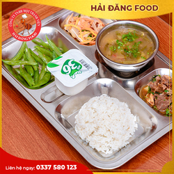 Suất ăn công nghiệp trường học