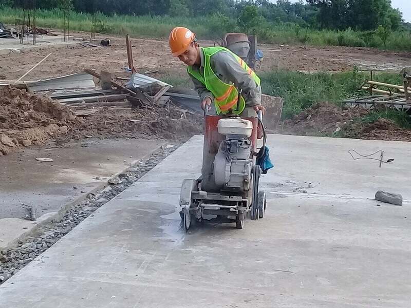 Cắt nền bê tông