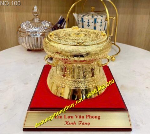 Trống đồng mạ vàng 24K