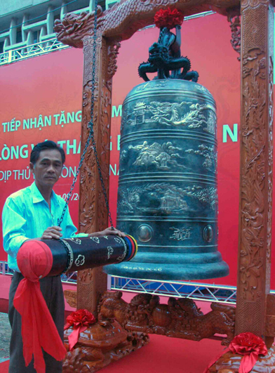 Chuông đồng