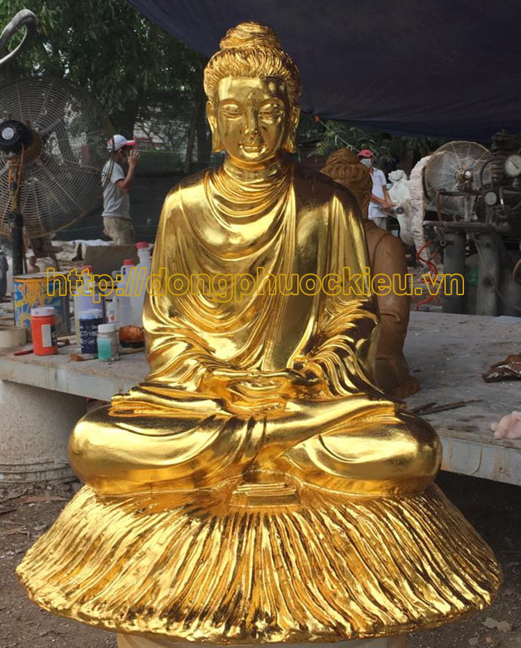 Đúc tượng đồng Như Lai