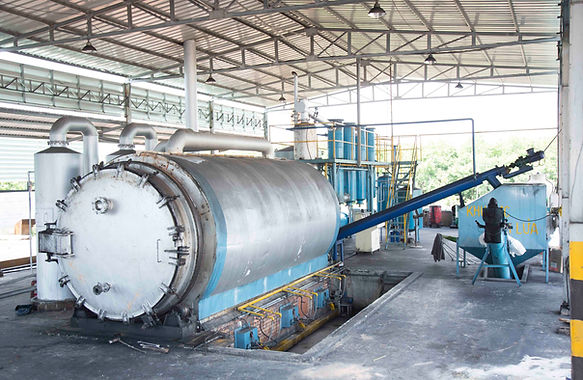Hệ thống tái chế nhựa và giày da cao su