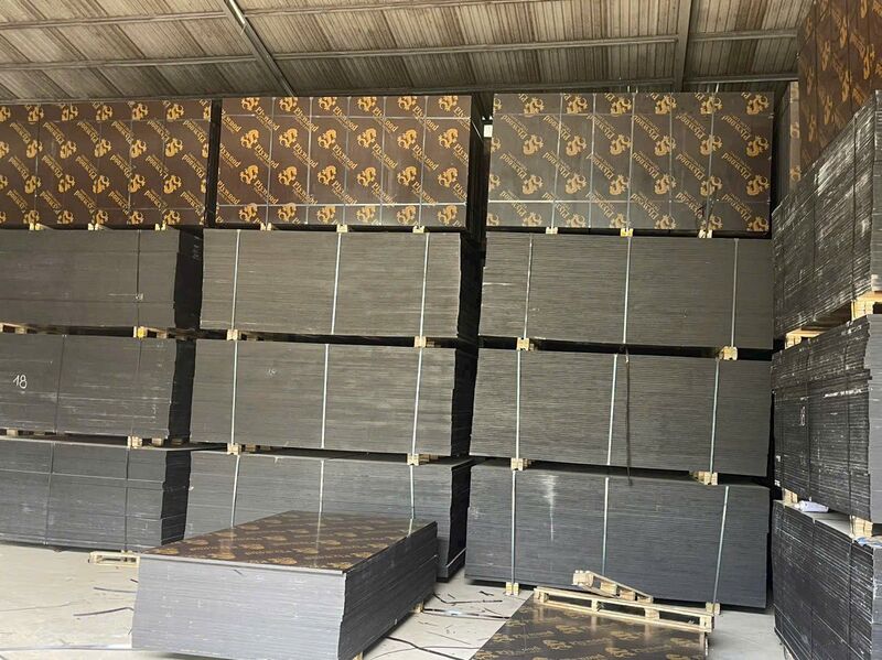 Ván ép phủ phim chịu nước 1200x2440x15mm
