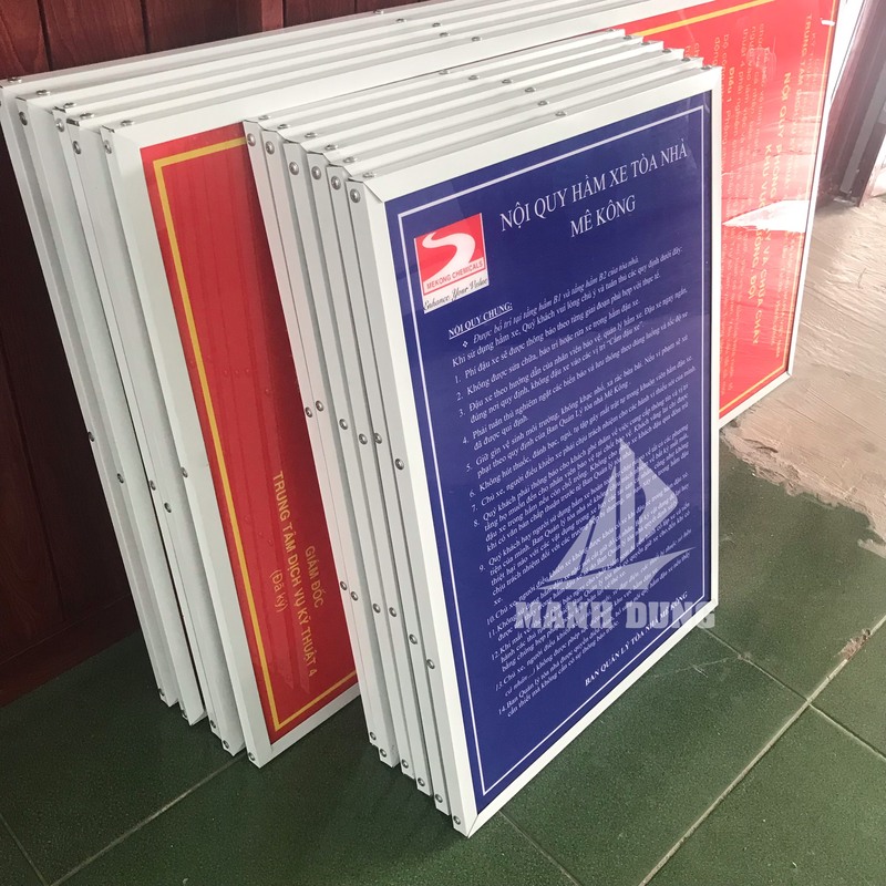 Bảng nội quy mica