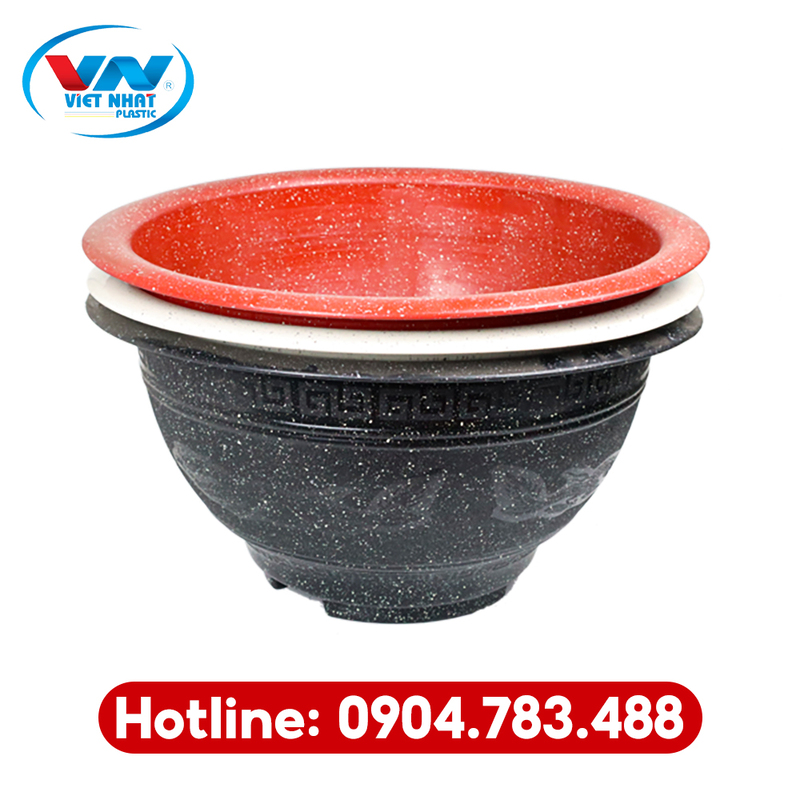 Chậu hoa nhựa truyền thống