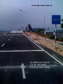 Sơn kẻ đường