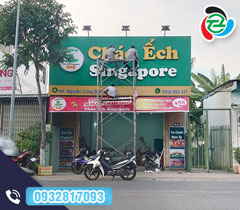 Bảng hiệu quảng cáo nhà hàng Cháo ếch Singapore
