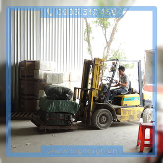 Dịch vụ vận tải theo yêu cầu