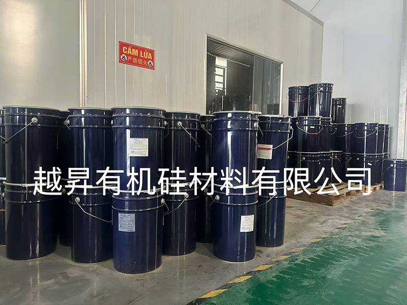Silicone nước