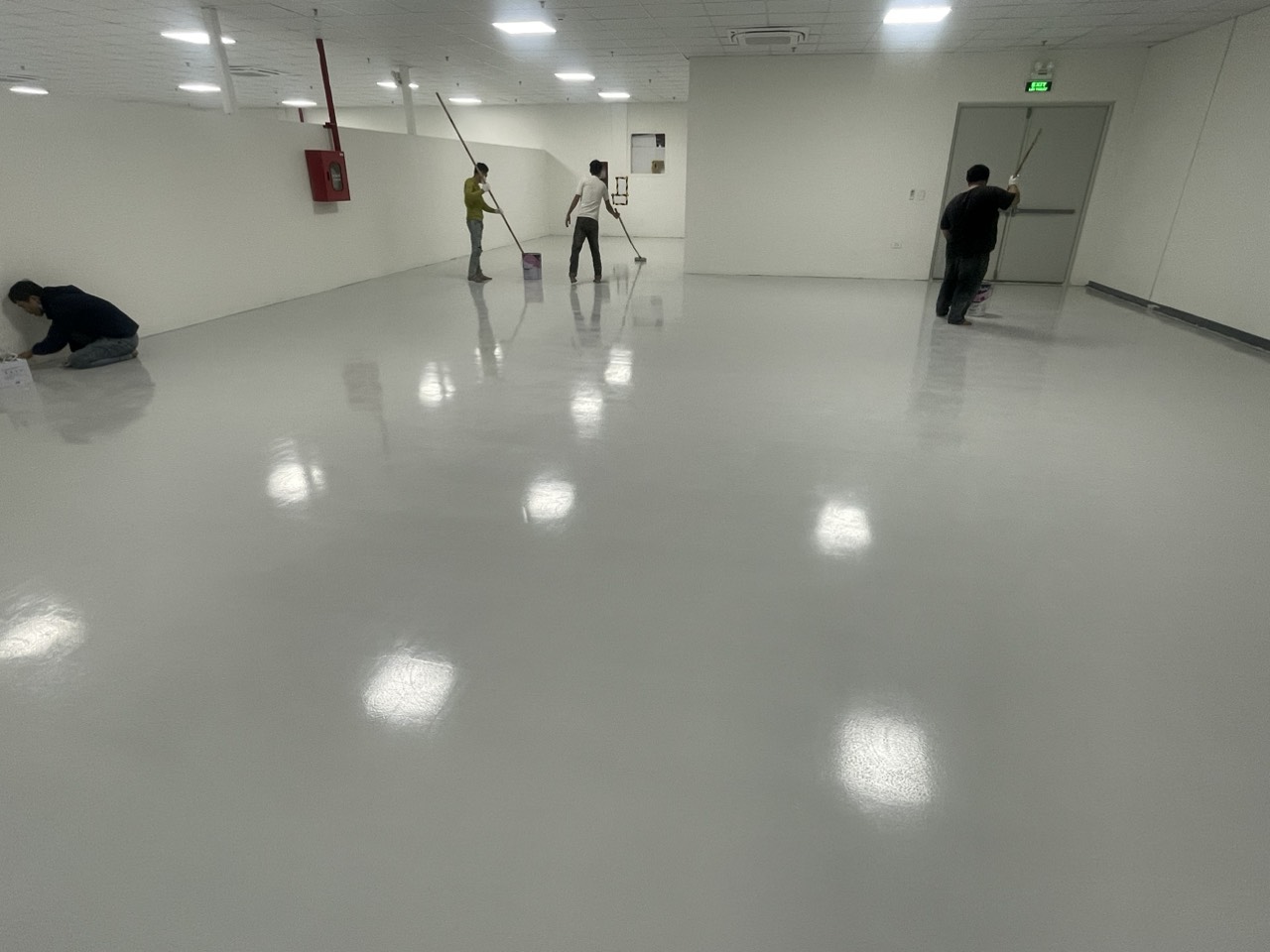 Dịch vụ thi công sơn sàn Epoxy