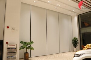 Rèm tự động showroom