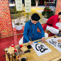 Dịch vụ cho thuê Ông Đồ viết thư pháp