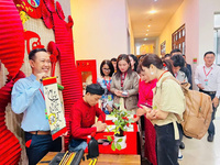 Dịch vụ cho thuê Ông Đồ viết thư pháp