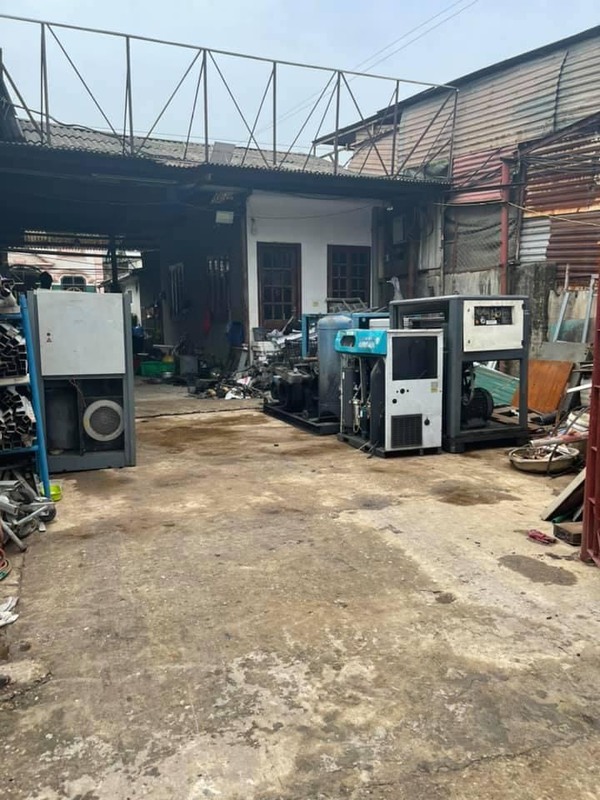 Thu mua phế liệu máy móc
