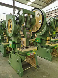 Máy đột dập cơ J23-(10-200T)