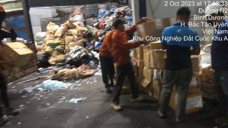 Thu gom rác thải công nghiệp