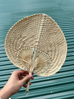 Quạt mây đan thủ công mini