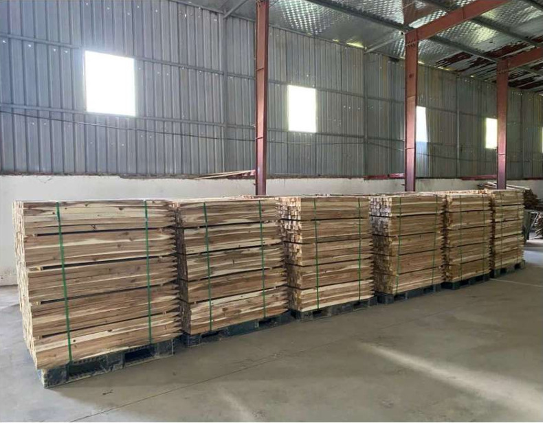 Pallet gỗ