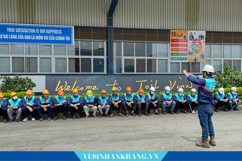 Dịch vụ vệ sinh nhà xưởng