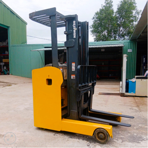 Xe nâng điện 1.3 tấn 3.3M Komatsu